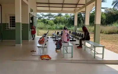 Il laboratorio di analisi dell’ospedale di Cumura in Guinea Bissau